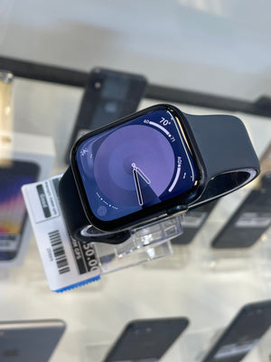 Apple Watch 9 45MM GPS  Pre-owned