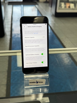 iPhone SE 2020 128GB Unlocked Pre-owned