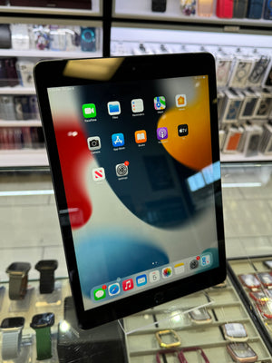 iPad 7 32GB LTE Pre-owned