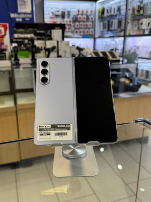 Samsung Fold 5 256GB Unlocked Pre-owned