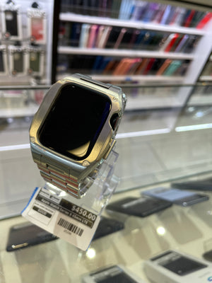 Apple Watch Series 9 45mm gps Pre-owned