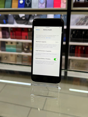 iPhone 7 32GB Unlocked Pre-owned