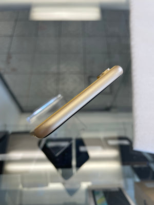 iPhone XR 64GB Unlocked Pre-owned