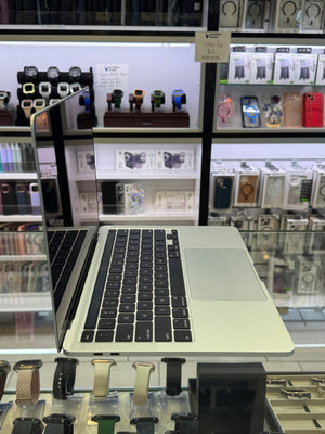 Macbook Pro 13 2020 i5 8GB 256GB Pre-owned