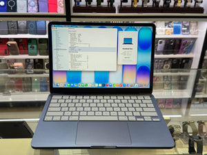 Macbook Neo 13 8GB 256GB Pre-owned