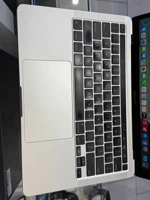 Macbook Pro 13 M1 8GB 256GB Pre-owned