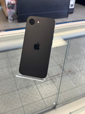 iPhone 16e 128GB Unlocked Pre-owned