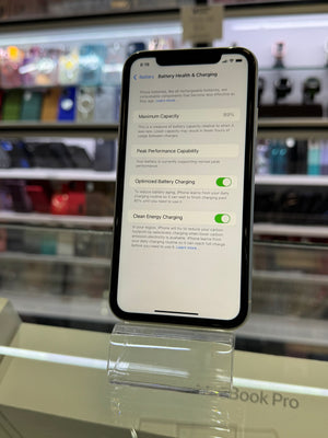 iPhone XR 64GB Unlocked Pre-owned
