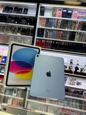 iPad 10th Gen 64GB WiFi Pre-owned