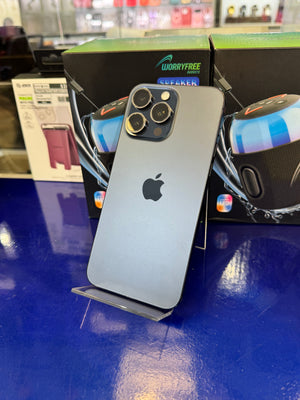iPhone 15 Pro Max 256GB Unlocked Pre-owned