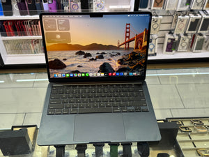 MacBook Air 13" 2025 M4 16GB 256GB