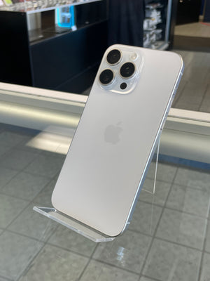 iPhone 15 Pro Max 256GB Unlocked Pre-owned