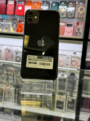 iPhone 11 64GB Boost Mobile Pre-owned