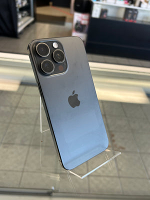 iPhone 15 Pro Max 256GB Unlocked Pre-owned