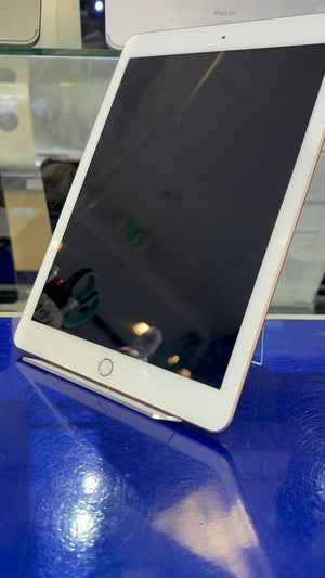 iPad 6th Gen 32GB WiFi Pre-owned