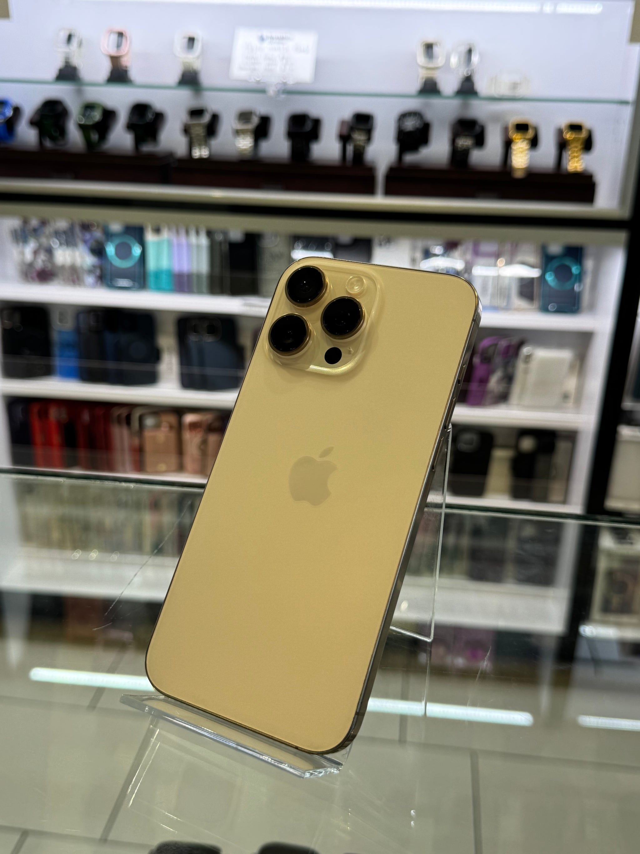 iPhone 16 Pro Max 256GB Unlocked Pre-owned