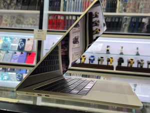 Macbook Air 15" 2023 M2 8GB 256GB Pre-Owned