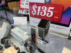 Apple Watch SE 44MM GPS Pre-owned