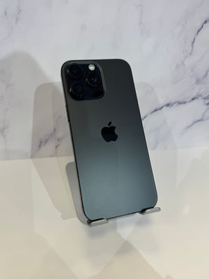 iPhone 16 Pro Max 256GB Unlocked Pre-owned