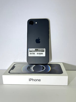 iPhone 16e 128gb AT&T Pre-owned