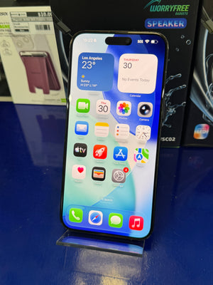 iPhone 15 Pro Max 256GB Unlocked Pre-owned