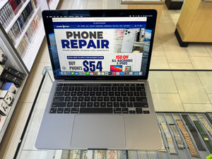 Macbook Pro 13 M1 8GB 256GB Pre-owned