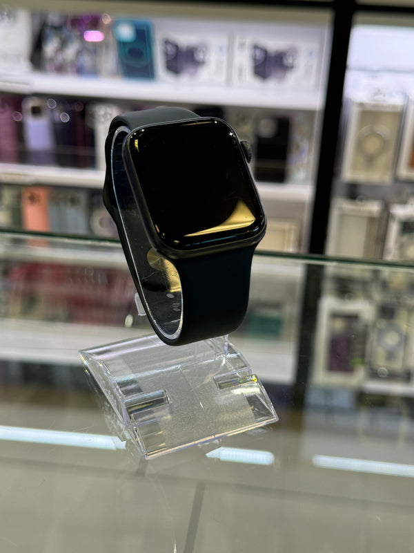 Apple Watch SE 44MM LTE