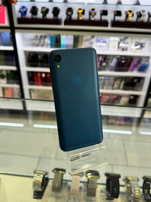 Moto E 32GB Metro PCS Pre-owned