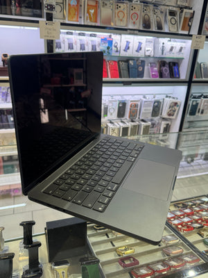 MacBook Pro 14 M5 Pro 24GB 1TB Pre-owned
