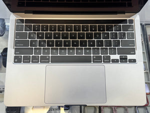 Macbook Pro 13 M1 8GB 256GB Pre-owned