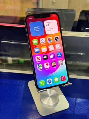 iPhone 12 64GB Unlocked Pre-owned