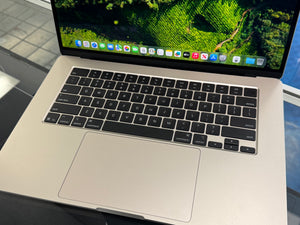 MacBook Air 15 M4 2025 16GB 512GB Pre-owned