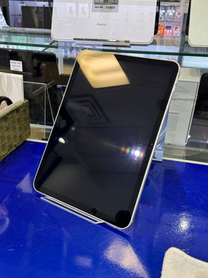 iPad 11 (A16) 128GB LTE Pre-owned