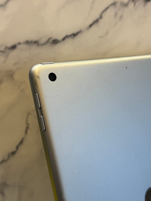 iPad 6th Gen 32gb WiFi Pre-owned