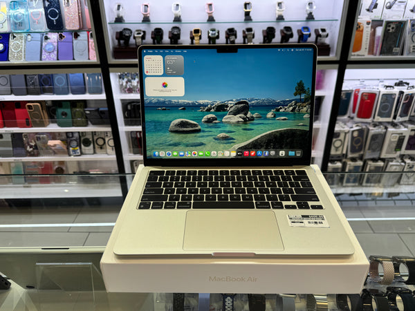 Macbook Air 2022 M2 8GB 256GB Pre-owned
