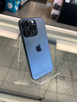 iPhone 15 Pro 256GB AT&T or Cricket Pre-owned