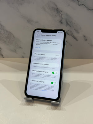 iPhone 11 128GB Unlocked Pre-owned
