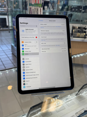 iPad 11 128GB WiFi & LTE Pre-owned