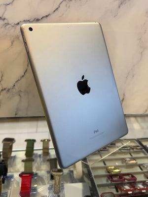 iPad 6th Gen 32gb WiFi Pre-owned