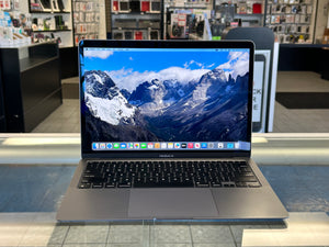 Macbook Air 2020 M1 8GB 256GB Pre-owned