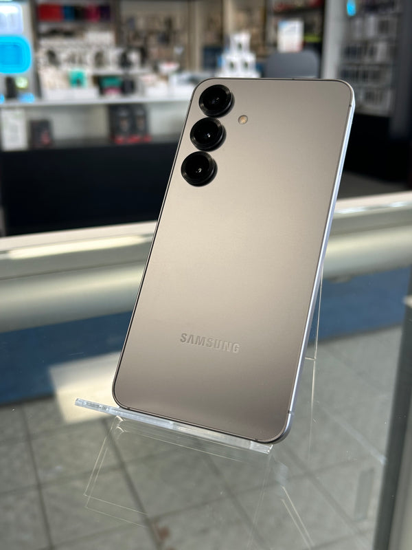 Samsung Galaxy S25 128GB Unlocked Pre-owned