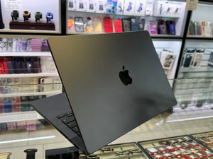 MacBook Pro 14 M5 Pro 24GB 1TB Pre-owned