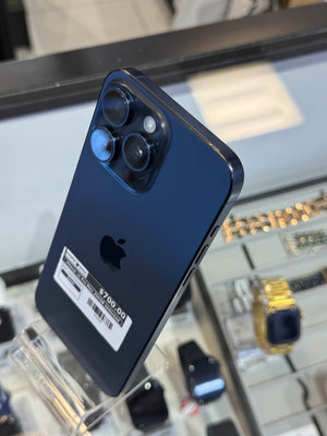 iPhone 15 Pro Max 256GB Unlocked Pre-owned