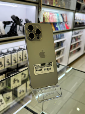 iPhone 15 Pro Max 256Gb Unlocked Pre-owned