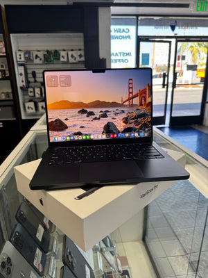 MacBook Pro 14 M4 16GB 512GB Pre-owned