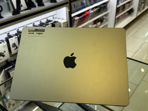 MacBook Air 2022 M2 8GB 256GB Pre-owned