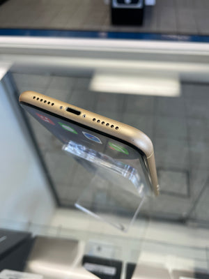 iPhone XR 64GB Unlocked Pre-owned