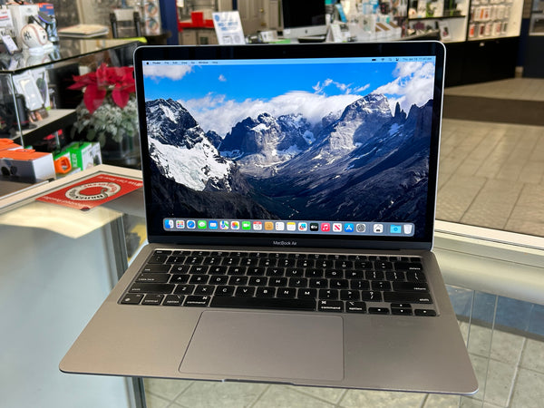 Macbook Air 2020 M1 8GB 256GB Pre-owned