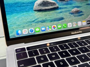 Macbook Pro 13 M1 8GB 256GB Pre-owned