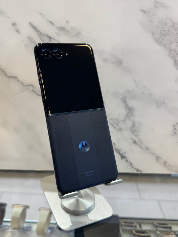 Moto Razr Plus 2024 256GB Unlocked Pre-owned